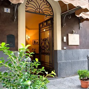Manganelli Palace 3*, Katania Włochy