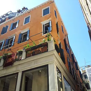  Apartamento Piccolo A San Marco Italia